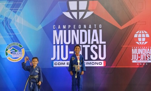 Barra-mansense Maria Anthônia, de cinco anos, é bicampeã mundial de jiu-jitsu